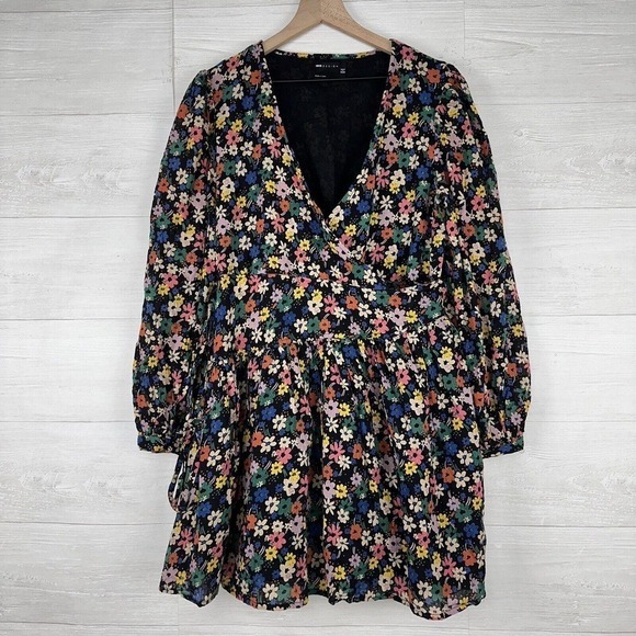 Asos‎ Long Sleeve Mini Wrap Dress Size 8 Black Ditsy Floral V Neck Puff Sleeves - Picture 13 of 13